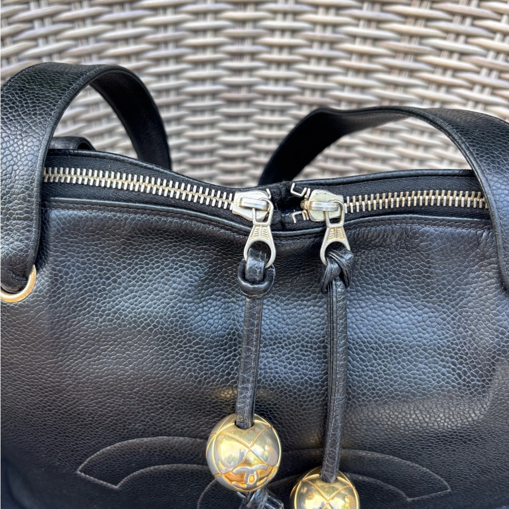 Authentic CHANEL DOME timeless CC double zipper black caviar tote - Picture 11 of 16